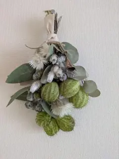 ナチュラルスワッグ　ドライフラワー　ユーカリ　アイアンベル