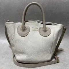 Item thumbnail for item 0adbf4b5-095a-4ce9-b4d0-220d3093c58b