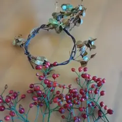 リース作り材料　 山芋の蔓・ノイバラの実