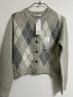 GU パフニットアーガイルクルーネックカーディガン