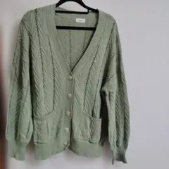 Item thumbnail for item 3b400a9f-2c32-414c-8fc1-d6b1c51132db