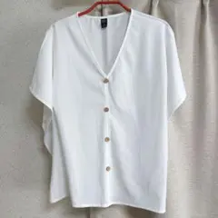 Vネック シャツ ブラウス　プルオーバー　トップス