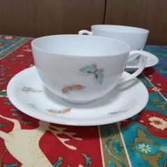 深川製磁　蝶模様　カップとソーサーセット