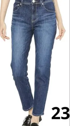 美品ヤヌーク ルース　23