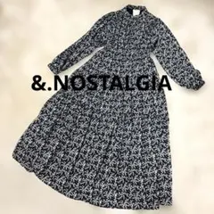 &.NOSTALGIA黒と白の柄長袖マキシワンピース