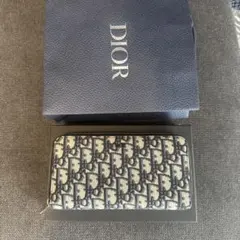 Dior オブリーク ラウンドファスナー 長財布のサムネイル