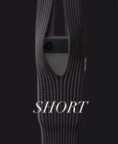 iPhone Pocket by ISSEY MIYAKE ブラック ショート