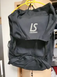 Luz e Sombra ブラックバックパック