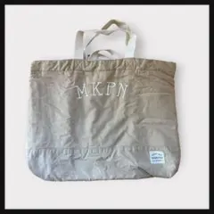 Item thumbnail for item 9c17bbbc-67c5-49cd-ac34-08b67fd1f8f1