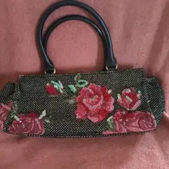 M*I様 シンクビー薔薇柄スパンコールショルダーバッグ M*I様 シンクビー薔薇柄スパンコールショルダーバッグ - メルカリ