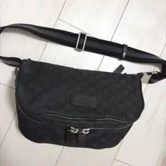 【美品】GUCCI ボディバッグ GGパターン ブラック