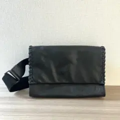 ear PAPILLONNER ワイドテープショルダーバッグ　ブラック　黒