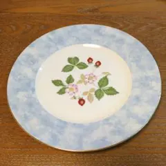 WEDGWOOD WILD STRAWBERRY 皿
