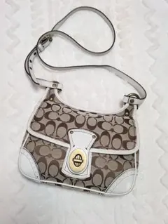 ☆美品☆ COACH 　ショルダーバッグ　10567 シグネチャー　ターンロック