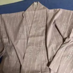 ポリエステル洗える浴衣　花柄 淡い紫色