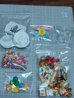ミニチュア　デコパーツ　まとめ売り　ドールハウス　デコレーションパーツ