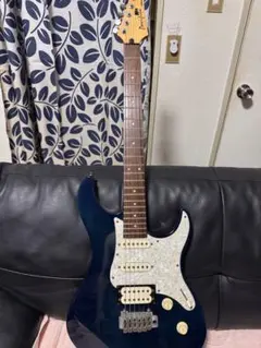 YAMAHA Pacifica 604W エレキギターのサムネイル