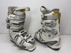 Item thumbnail for item ce66360a-dde0-45e7-895e-65c93017e942