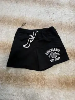 ショートパンツ