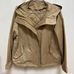 マウンテンパーカー