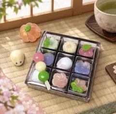レジン★1粒触れる 和菓子キーホルダーチャーム バッグチャーム シェイカー