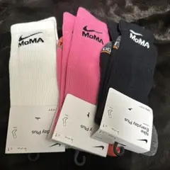 MoMA Nike Everyday Plus ソックス L
