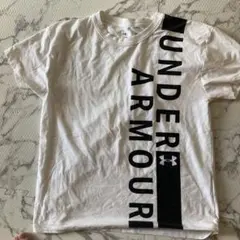 UNDER ARMORアンダーアーマーTシャツMサイズ