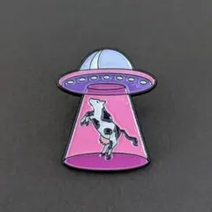 UFO × 牛 キャトルシューティレーション ピンバッジ N100-9のサムネイル