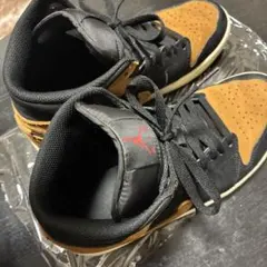 Nike Air Jordan 1 Mid ブラック/ブラウン