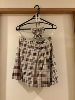 BURBERRYのスカートとリボンセット