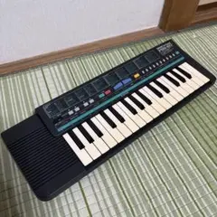 m*x様 【中古動作品】YAMAHA ヤマハ PortaSound MK-100 YAMAHA PortaSoundシリーズ ポータブルキーボードMK-100