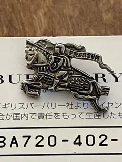 バーバリーBURBERRYピンバッジ