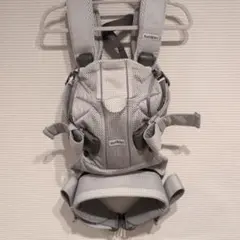 ベビービョルン メッシュ抱っこ紐 グレー ワンカイエアー one kai air