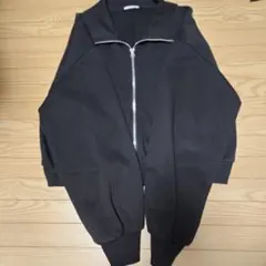 GU フルジップ パーカー