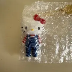 ハローキティ展 シークレットマスコットチャーム ①オーバーオール Kitty