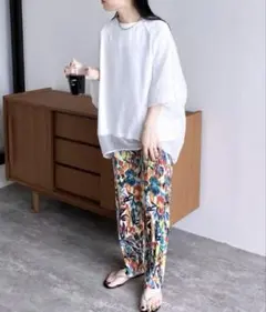 フラワー ワイドパンツ