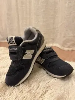 New Balance 996 キッズスニーカー ネイビー
