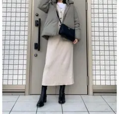 タイトスカート スリット