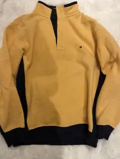 TOMMY HILFIGER トレーナー
