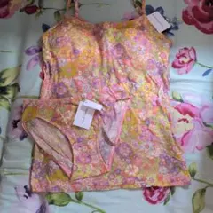 ツモリ花柄キャミソールLとショーツM