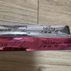 NiziU 銀テープ　ホールツアー