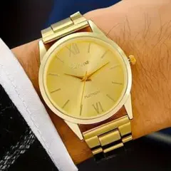 ファッションクォーツゴールド金腕時計送料込み。