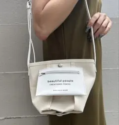 beautiful people ショルダーバッグのサムネイル