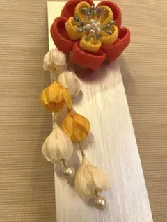 つまみ細工 髪飾り 花モチーフ パール付