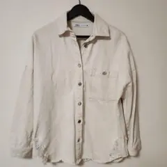 ザラ　ZARA デニム ジャケット Gジャン　M 白　オフホワイト ダメージ
