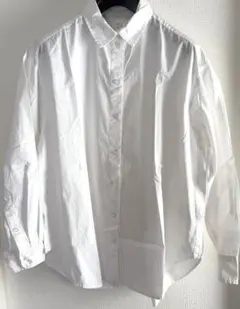 美品 H&M オーバーサイズコットンシャツ XSのサムネイル