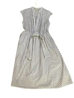 ストライプ柄ノースリーブシャツワンピース