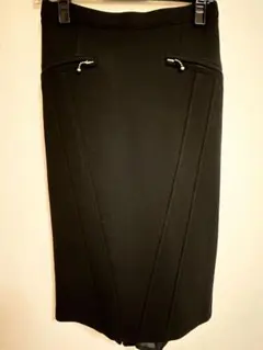 STRENESSEスカートのサムネイル