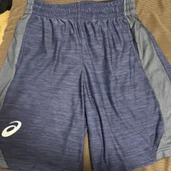 ASICS ネイビー ショートパンツ