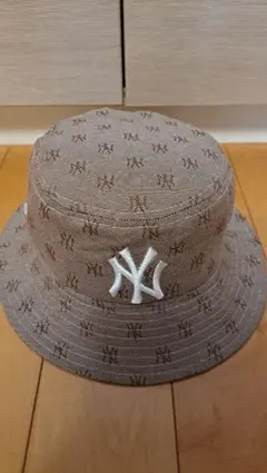 【美品】NEW ERA ニューエラ NYヤンキース モノグラム ハット